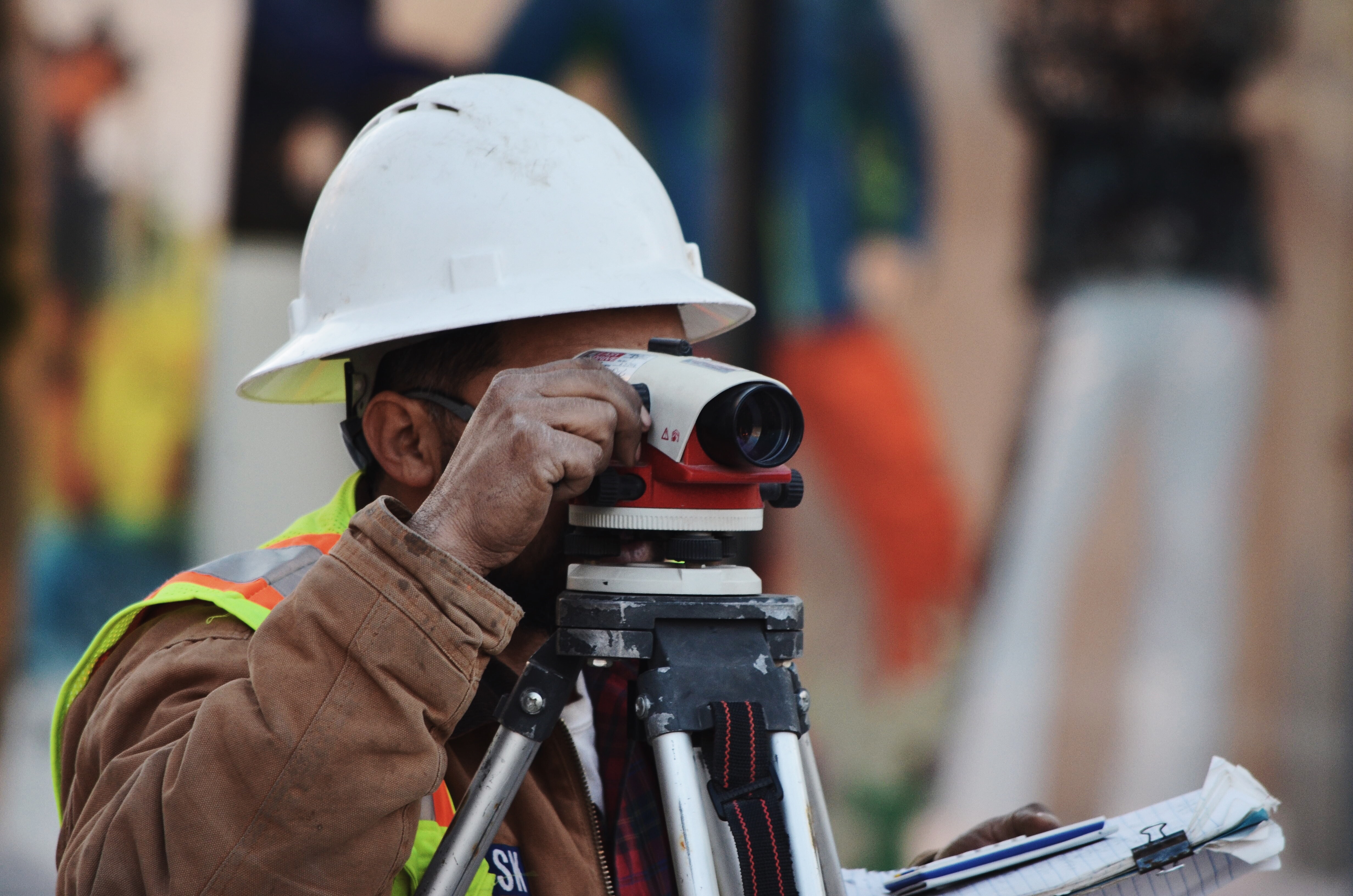 Safety Clothes Plays An Important Role In The Work